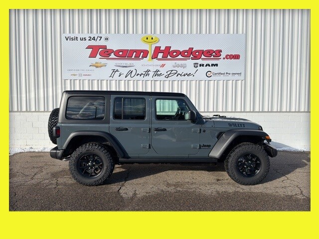 2026 Jeep Wrangler 4-Door Willys's photo