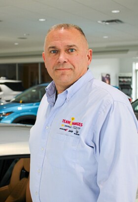 Staff member Tim Poterek from ID_756d37c89ec6