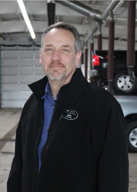 Staff member Don Tailor from ID_b90926622ac5