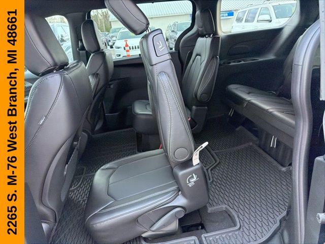 2026 Chrysler Voyager LX - Photo 29