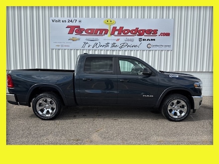 New 2025 Ram 1500 BIG HORN CREW CAB 4X4 5'7 BOX Pickup for Sale in West Branch, MI