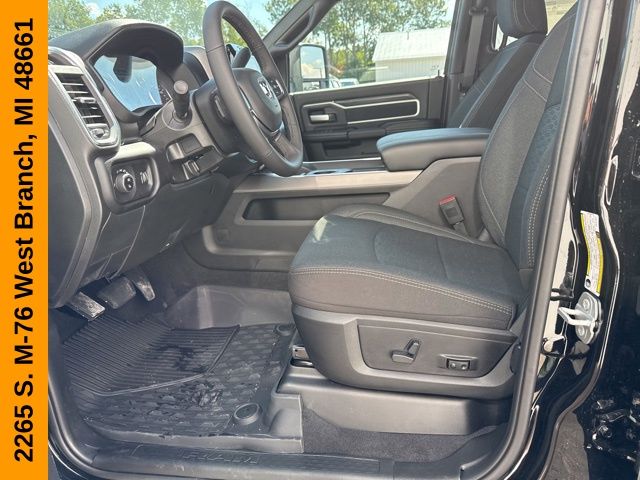 2026 RAM 2500 Big Horn - Photo 12