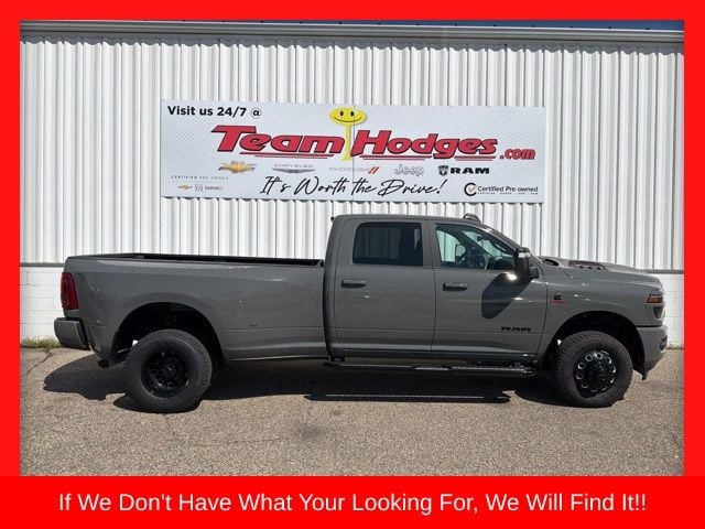 2026 RAM 3500 Laramie 4X4 Crew Cab LWB's photo