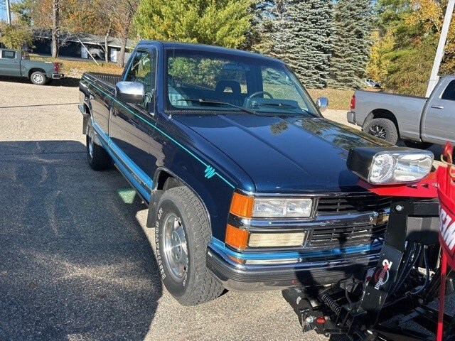 1994 Chevrolet Silverado photo 2