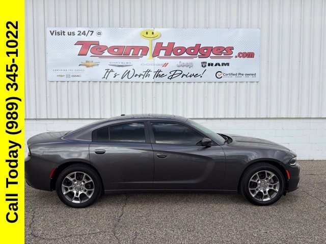 2016 Dodge Charger SE