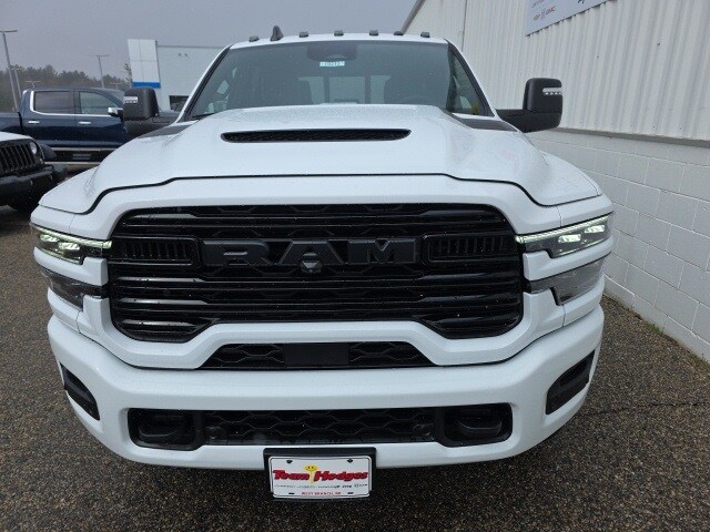 2025 Ram 3500 Laramie photo 2