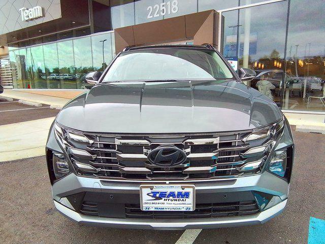 2025 Hyundai Tucson Hybrid Limited photo 2