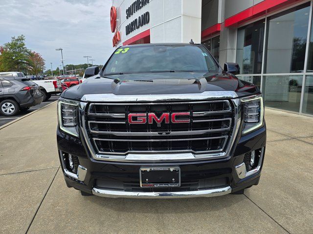 2023 Gmc Yukon XL SLT photo 2