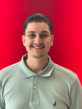 Staff member Alex Dombrowski from ID_d78240408580