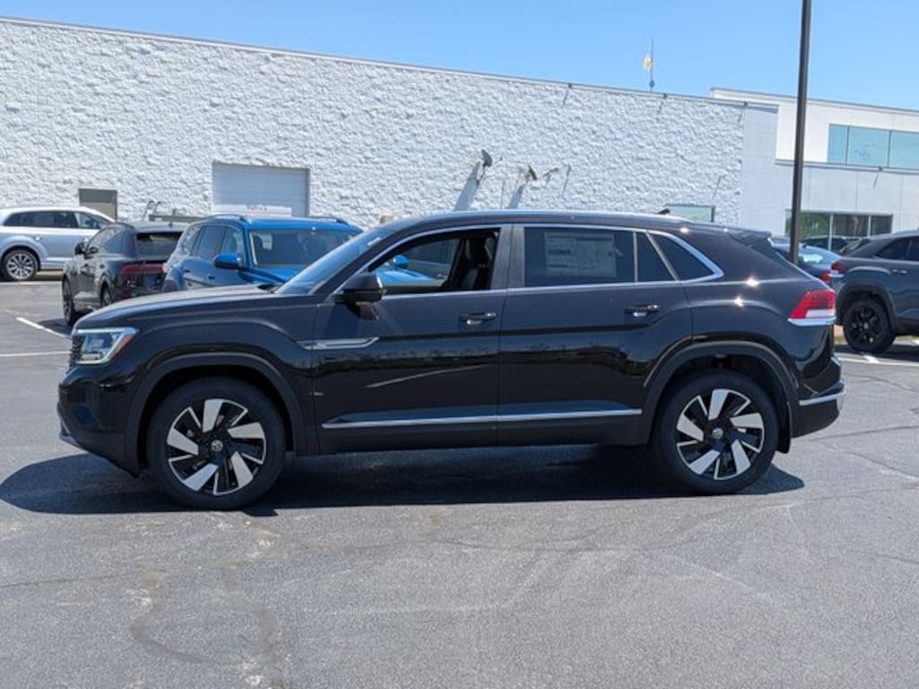 New 2026 Volkswagen Atlas Cross Sport 2.0T SEL SUV