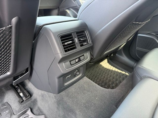 2025 Audi Q5 Premium Plus - Photo 18