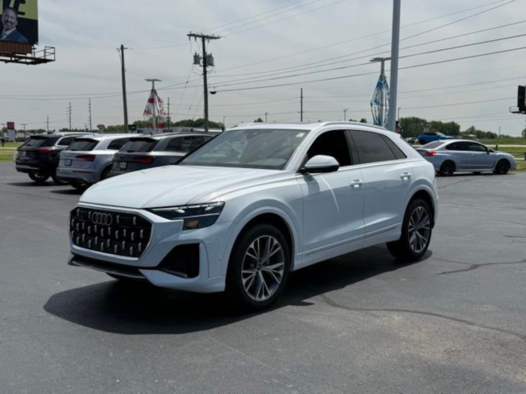 Used 2025 Audi Q8 55 Premium Plus SUV