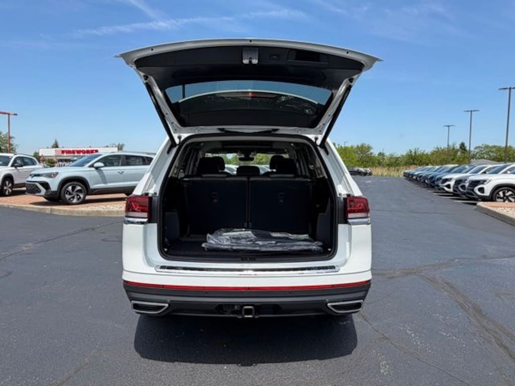 New 2026 Volkswagen Atlas 2.0T SEL SUV