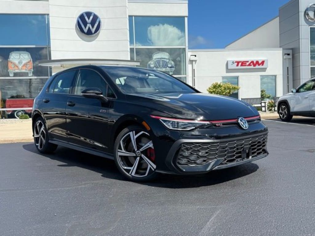New 2025 Volkswagen Golf GTI 2.0T SE Hatchback