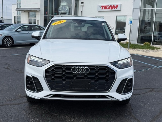 Used 2024 Audi Q5 Premium Plus with VIN WA1EAAFY4R2033956 for sale in Merrillville, IN