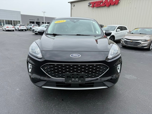 Used 2022 Ford Escape SEL with VIN 1FMCU9H92NUA11070 for sale in Merrillville, IN