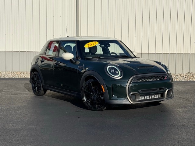 2023 MINI Hardtop 4 Door S's photo
