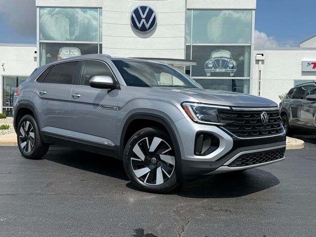 2025 Volkswagen Atlas Cross Sport 2.0T SEL 4MOTION's photo