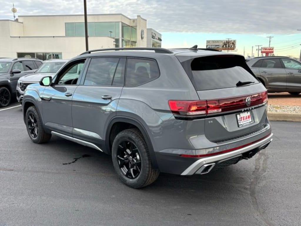 New 2026 Volkswagen Atlas 2.0T Peak Edition SUV