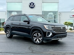 2024 Volkswagen Atlas 2.0T SE SUV