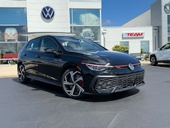 2025 Volkswagen Golf GTI 2.0T SE Hatchback