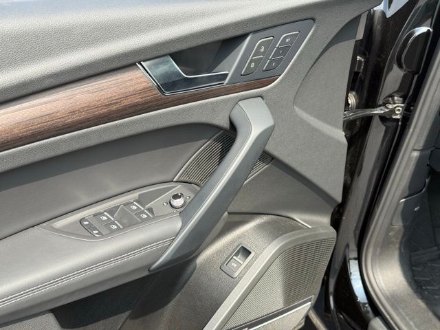 2025 Audi Q5 Premium Plus - Photo 14