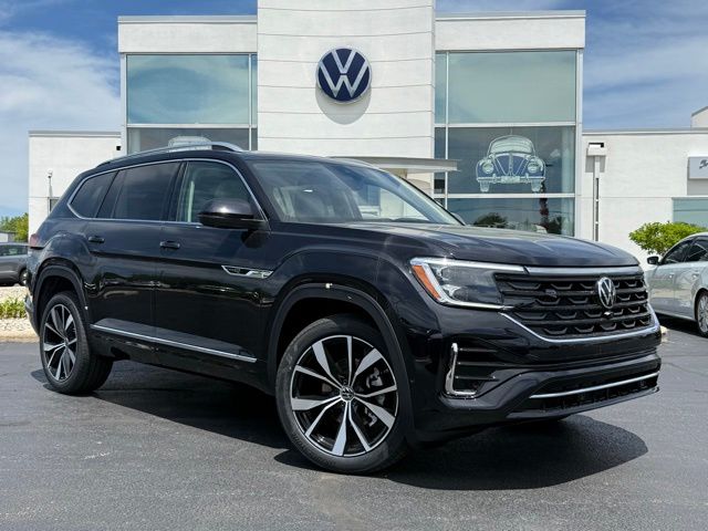 2026 Volkswagen Atlas 2.0T SEL Premium R-Line