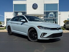 2025 Volkswagen Jetta 1.5T SE Sedan