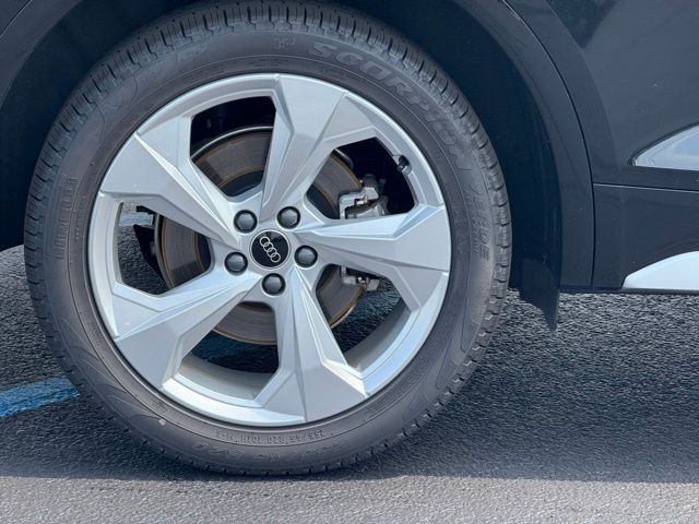 2025 Audi Q5 Premium Plus - Photo 9