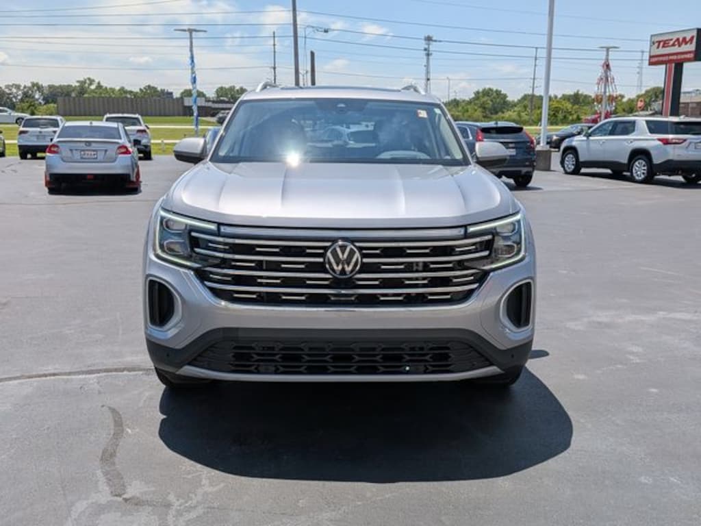 Used 2024 Volkswagen Atlas 2.0T SEL SUV