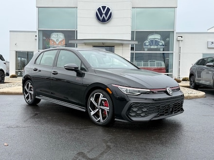 2026 Volkswagen Golf GTI 2.0T SE Hatchback