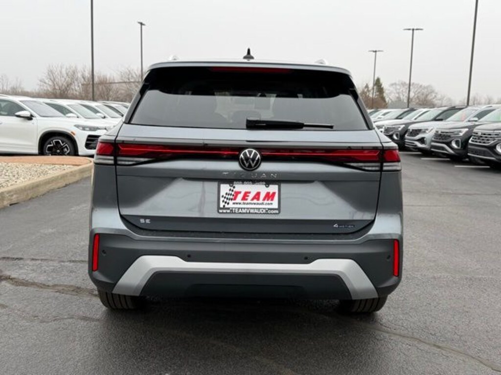 New 2026 Volkswagen Tiguan 2.0T SE SUV