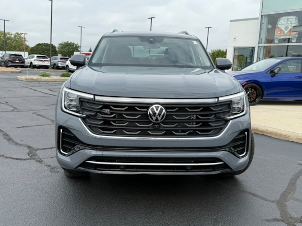 New 2026 Volkswagen Atlas 2.0T SEL Premium R-Line SUV