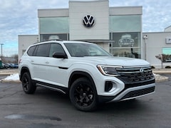 2026 Volkswagen Atlas 2.0T Peak Edition SUV