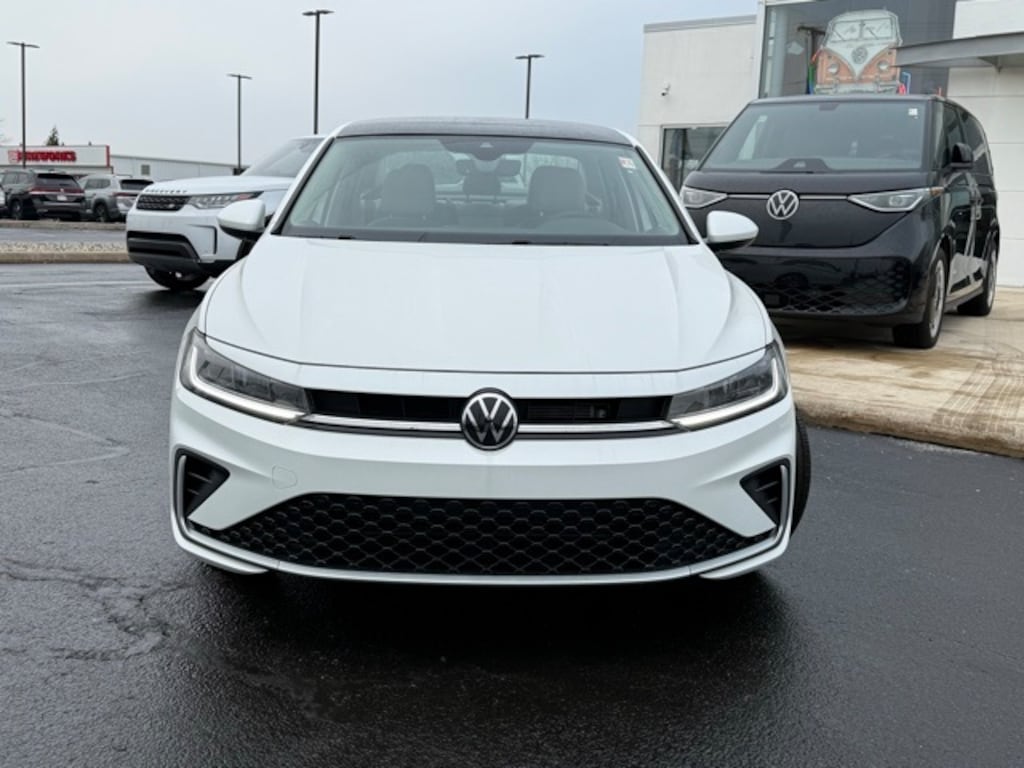 New 2026 Volkswagen Jetta 1.5T SE Sedan