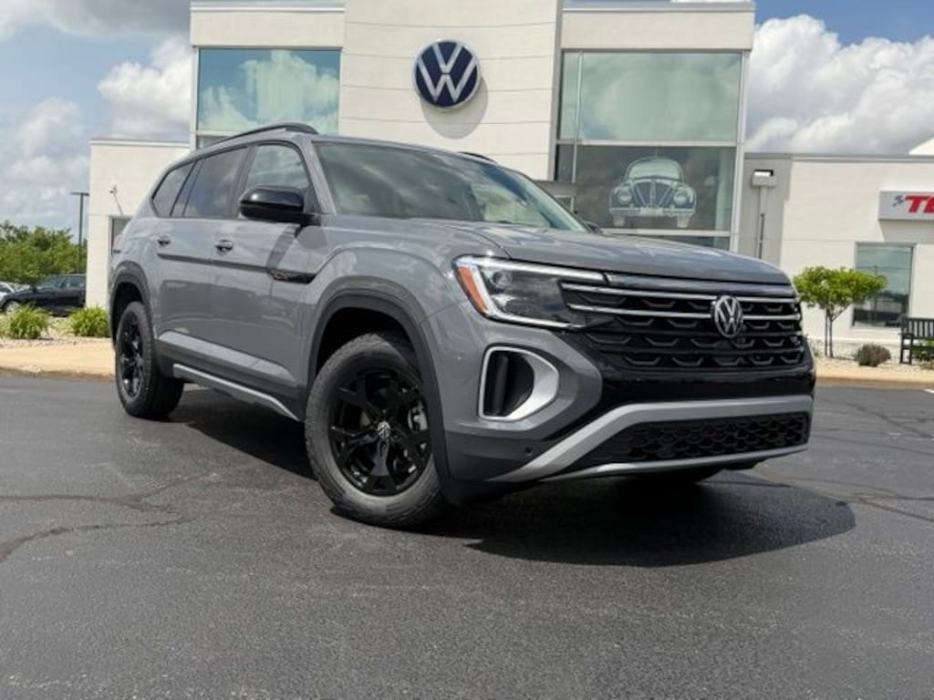 New 2026 Volkswagen Atlas 2.0T Peak Edition SUV