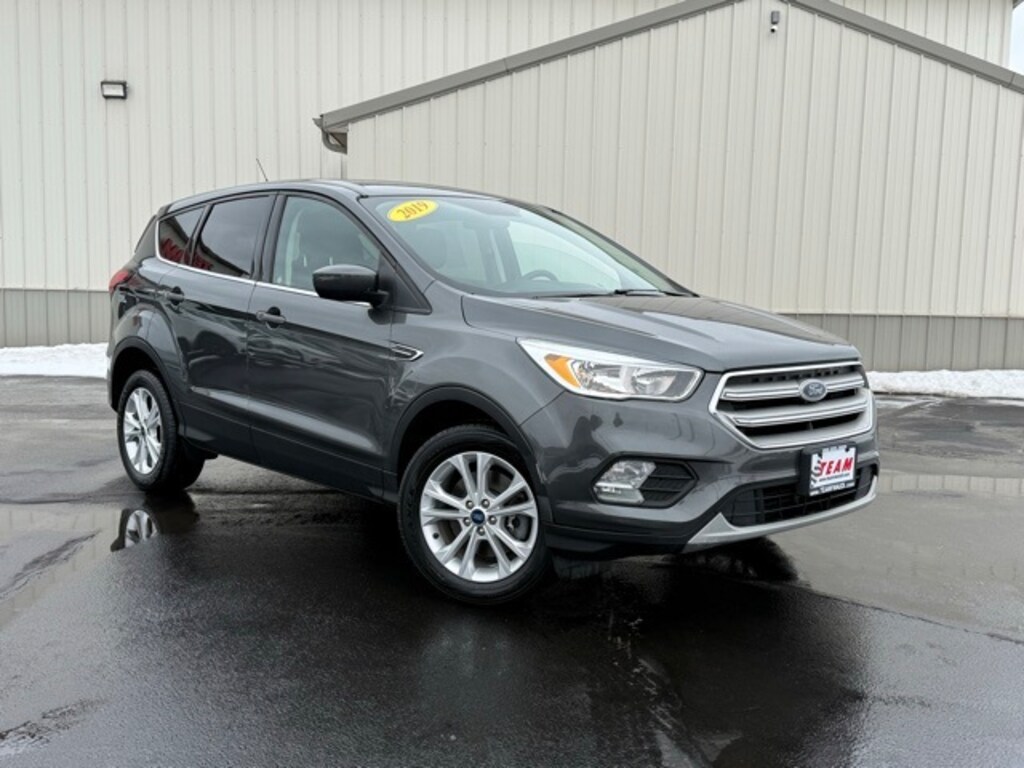 Used 2019 Ford Escape SE SUV