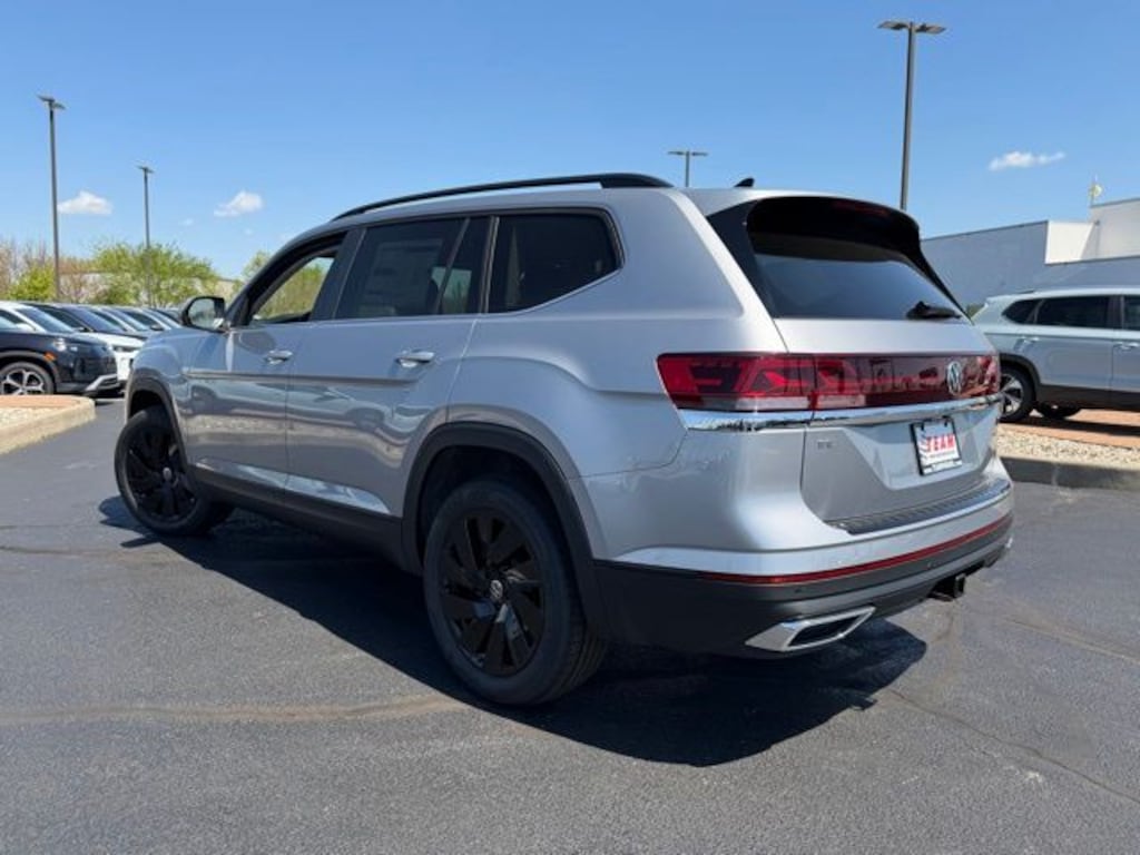 New 2026 Volkswagen Atlas 2.0T SE w/Technology SUV