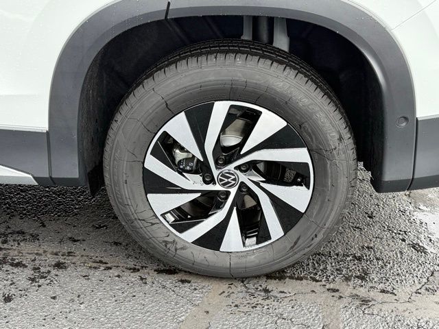 2026 Volkswagen Tiguan S - Photo 6