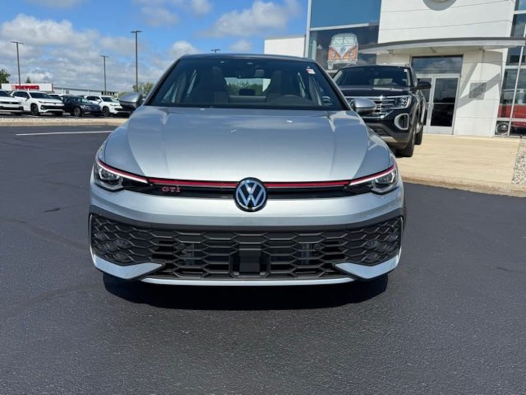 New 2025 Volkswagen Golf GTI 2.0T SE Hatchback