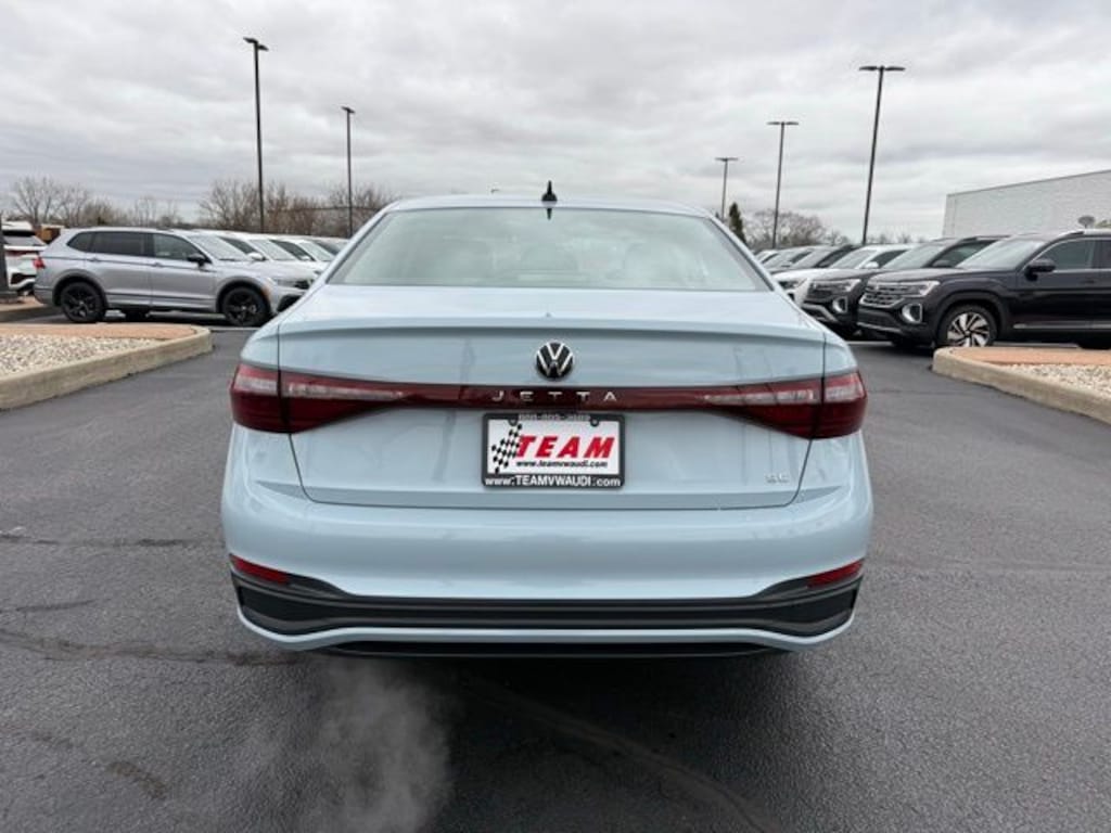 New 2026 Volkswagen Jetta 1.5T SE Sedan