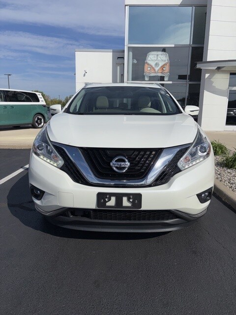 2018 Nissan Murano Platinum photo 2