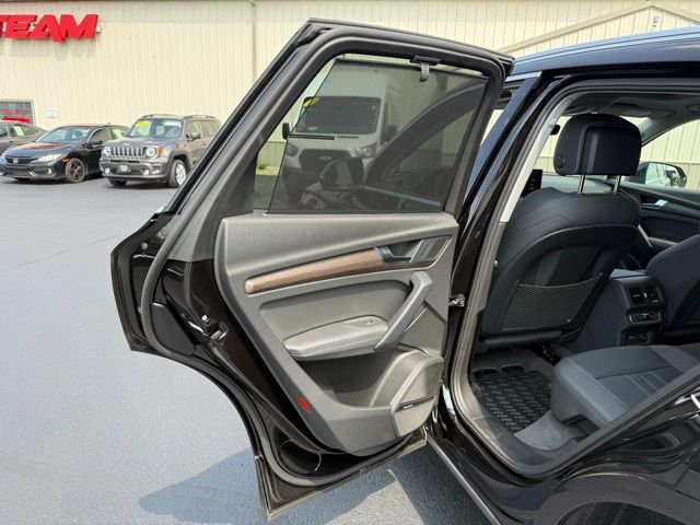 2025 Audi Q5 Premium Plus - Photo 19