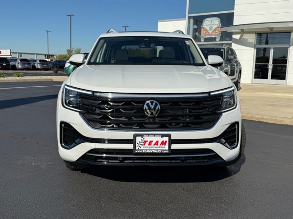 New 2026 Volkswagen Atlas 2.0T SEL Premium R-Line SUV
