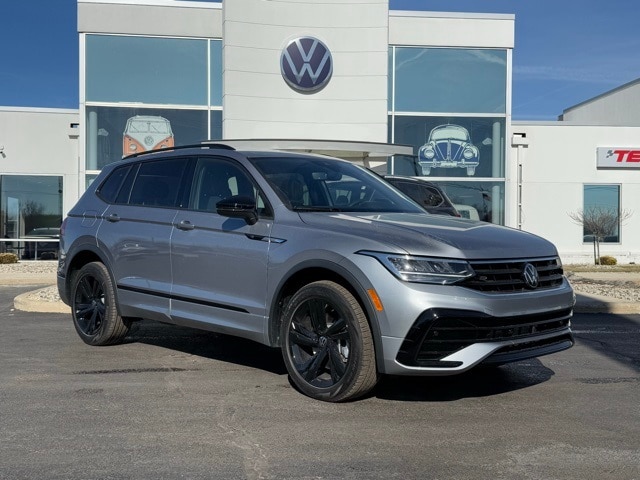 2024 Volkswagen Tiguan 2.0T SE R-Line Black