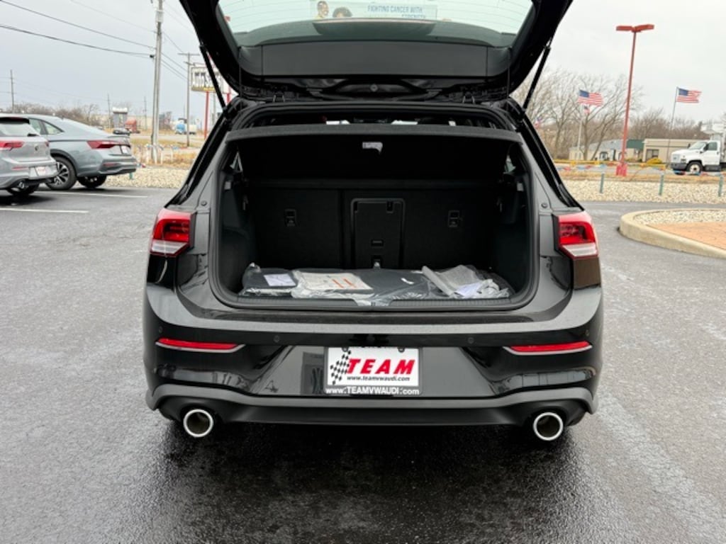 New 2026 Volkswagen Golf GTI 2.0T SE Hatchback