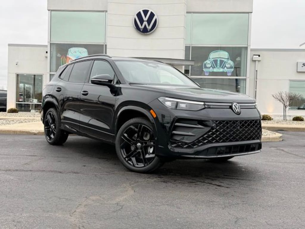 New 2026 Volkswagen Tiguan 2.0T SE R-Line Black SUV