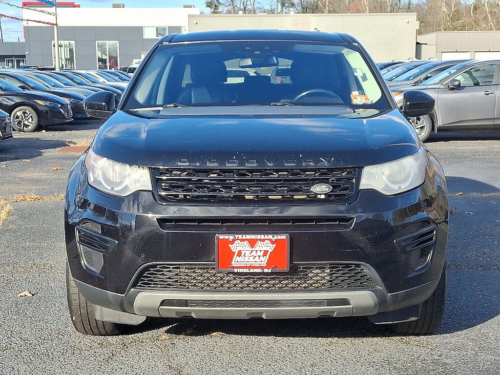 Used 2017 Land Rover Discovery Sport SE SE 4WD