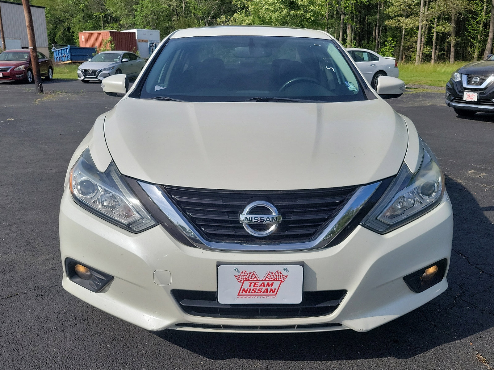 Used 2017 Nissan Altima SV with VIN 1N4AL3AP9HC492763 for sale in Vineland, NJ