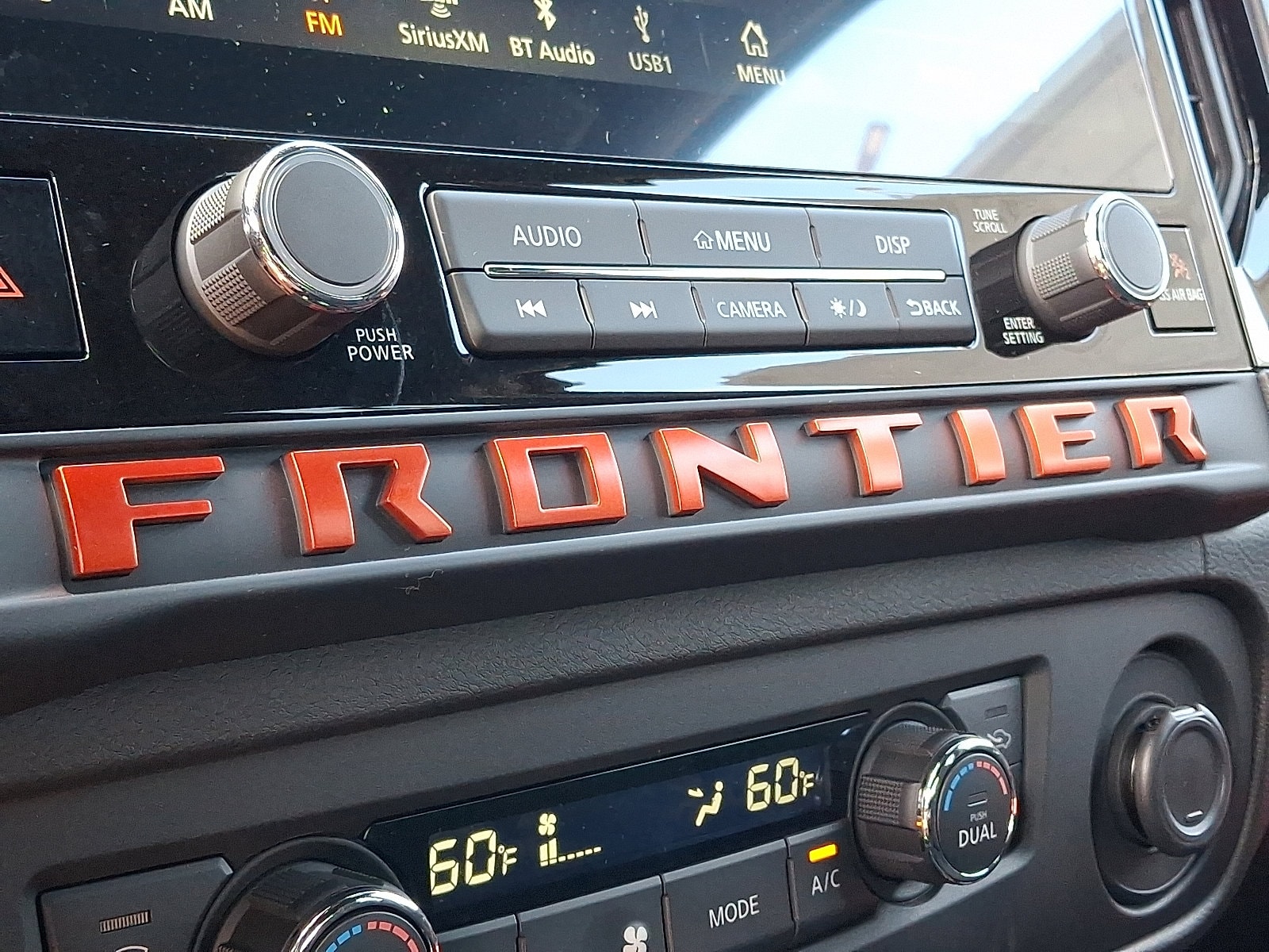 2025 Nissan Frontier PRO-4X - Photo 11